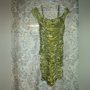 Gold body con
